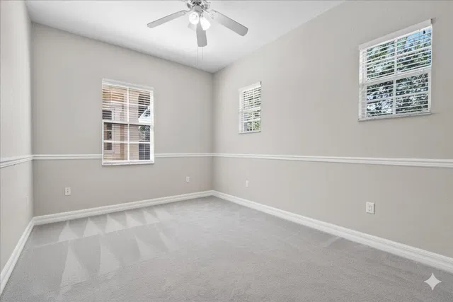 Canterbury Place Residence photo 57