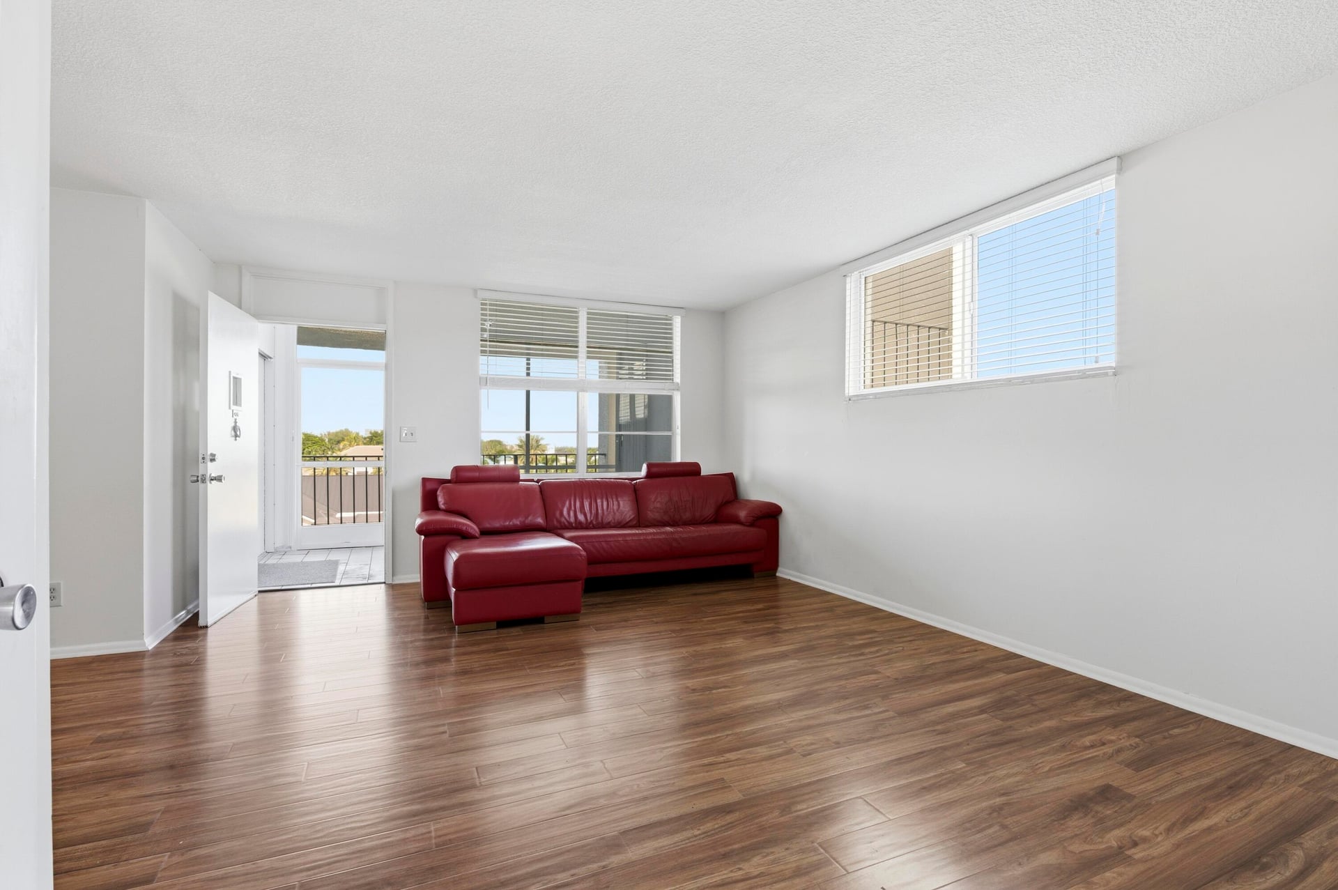  Unit 415 photo 10