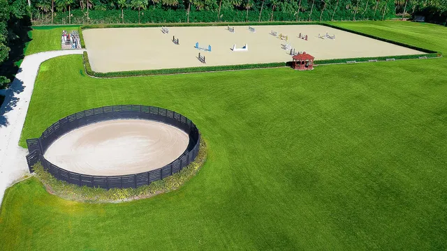 Unit (Stalls) photo 9