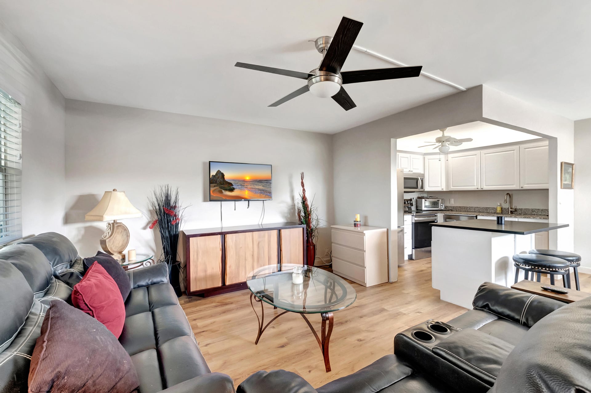  Unit 195 photo 6