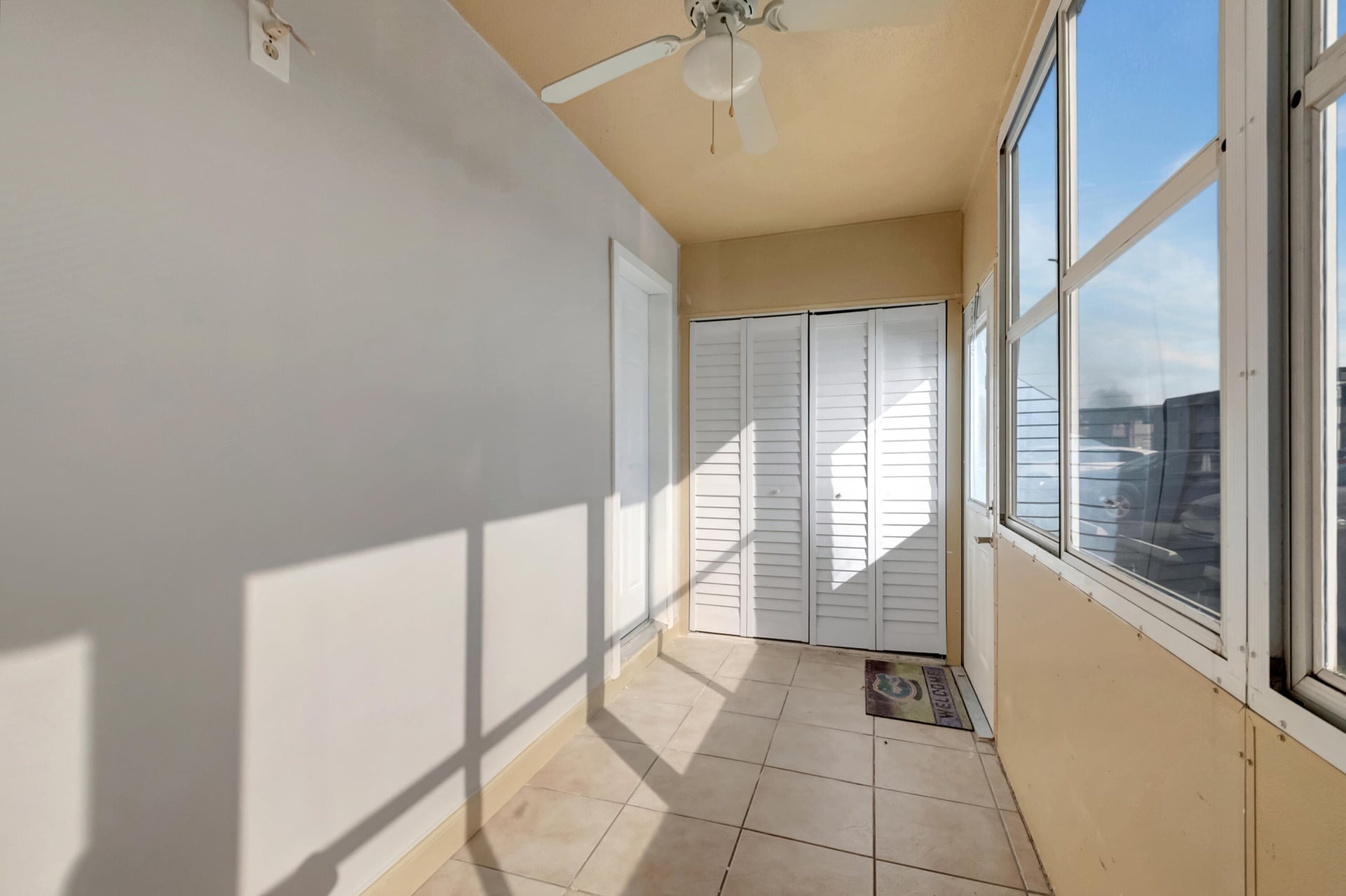  Unit 195 photo 23