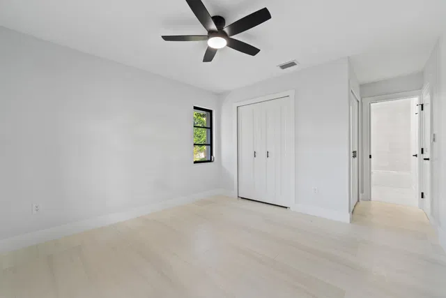 Residence photo 18