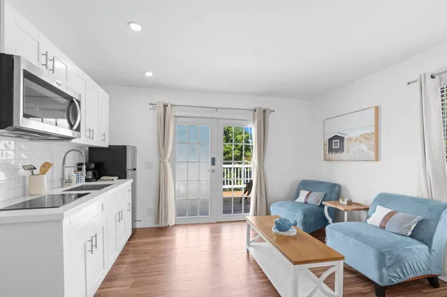 Residence photo 20