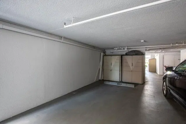  Unit 503 photo 5