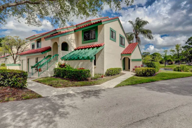 PGA National Palm Beach Gardens Unit D photo 5