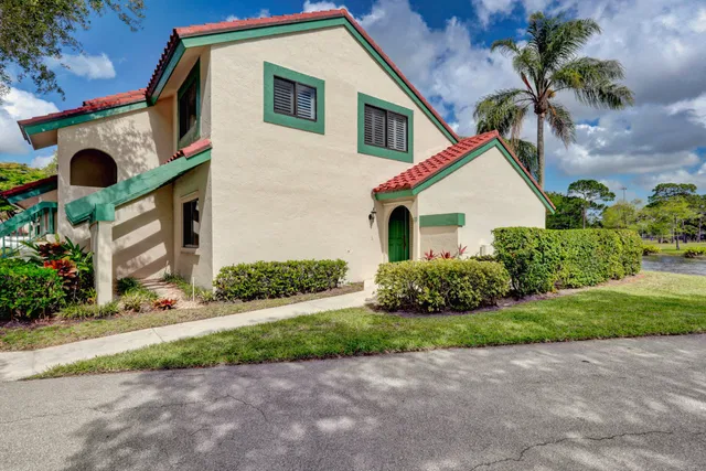 PGA National Palm Beach Gardens Unit D photo 7