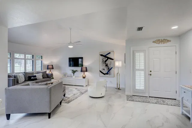 PGA National Palm Beach Gardens Unit D photo 10
