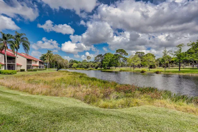 PGA National Palm Beach Gardens Unit D photo 51