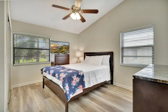 Residence photo 48