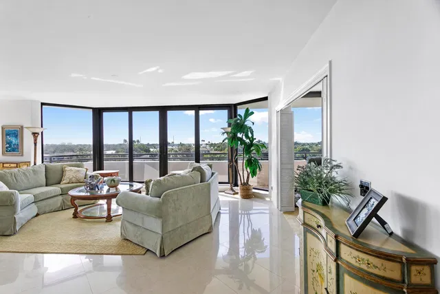 Jonathan's Landing Jupiter FL Unit 504 photo 6