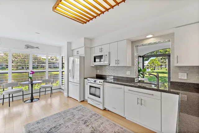 Jonathan's Landing Jupiter FL Unit 126 photo 6