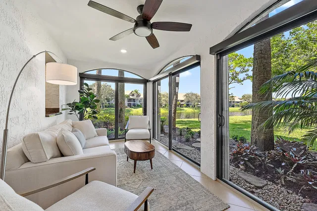 Jonathan's Landing Jupiter FL Unit 126 photo 11