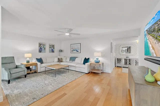 Jonathan's Landing Jupiter FL Unit 126 photo 15