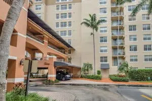 Flagler Pointe Unit 211 photo 2
