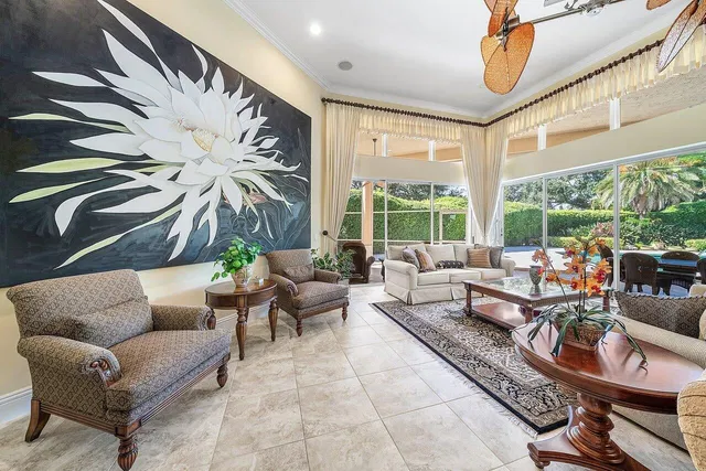 Admirals Cove Residence photo 17