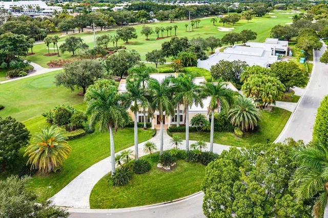Admirals Cove Residence photo 53