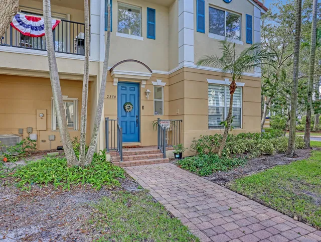 Residence photo 4