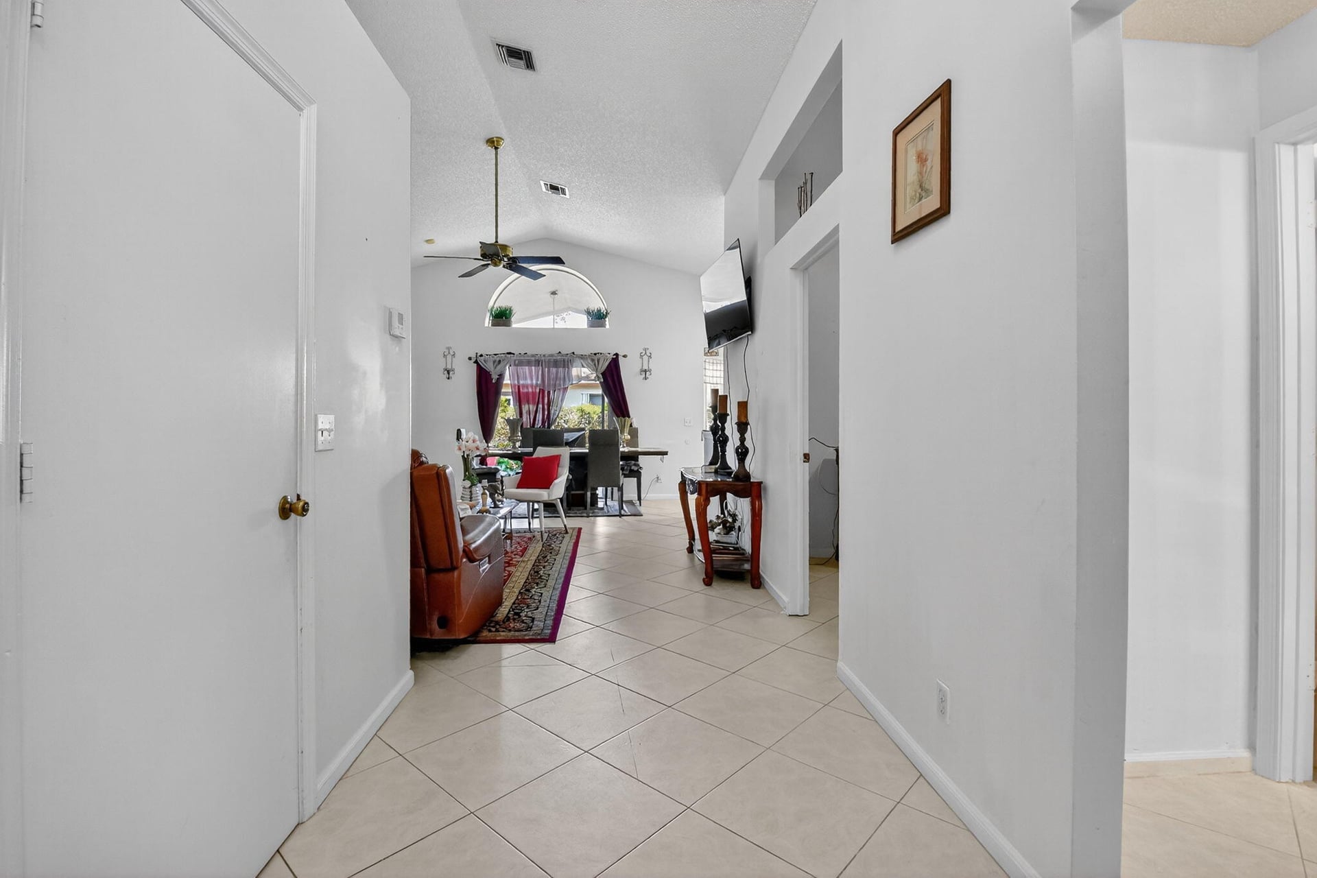 Residence photo 10