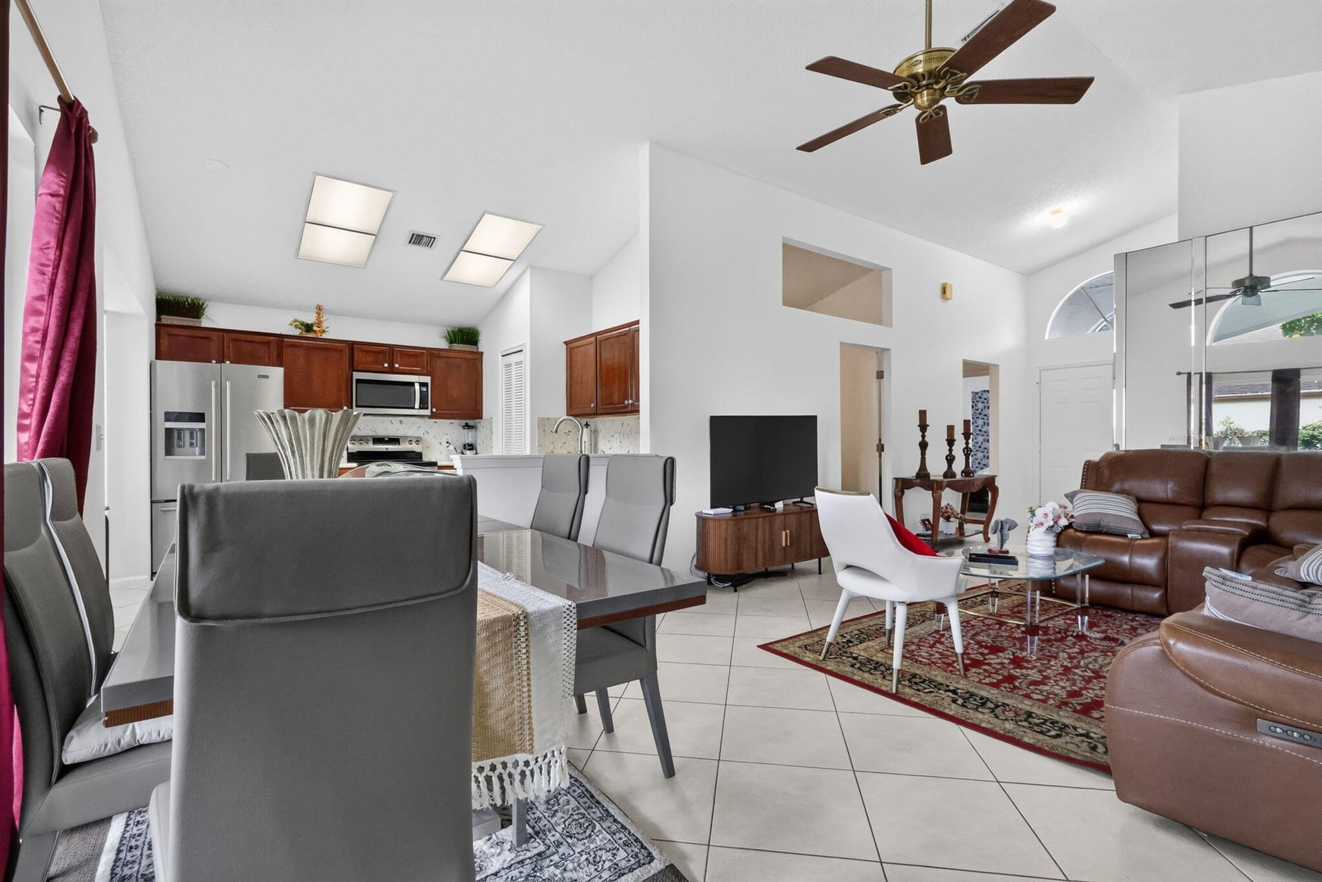 Residence photo 26