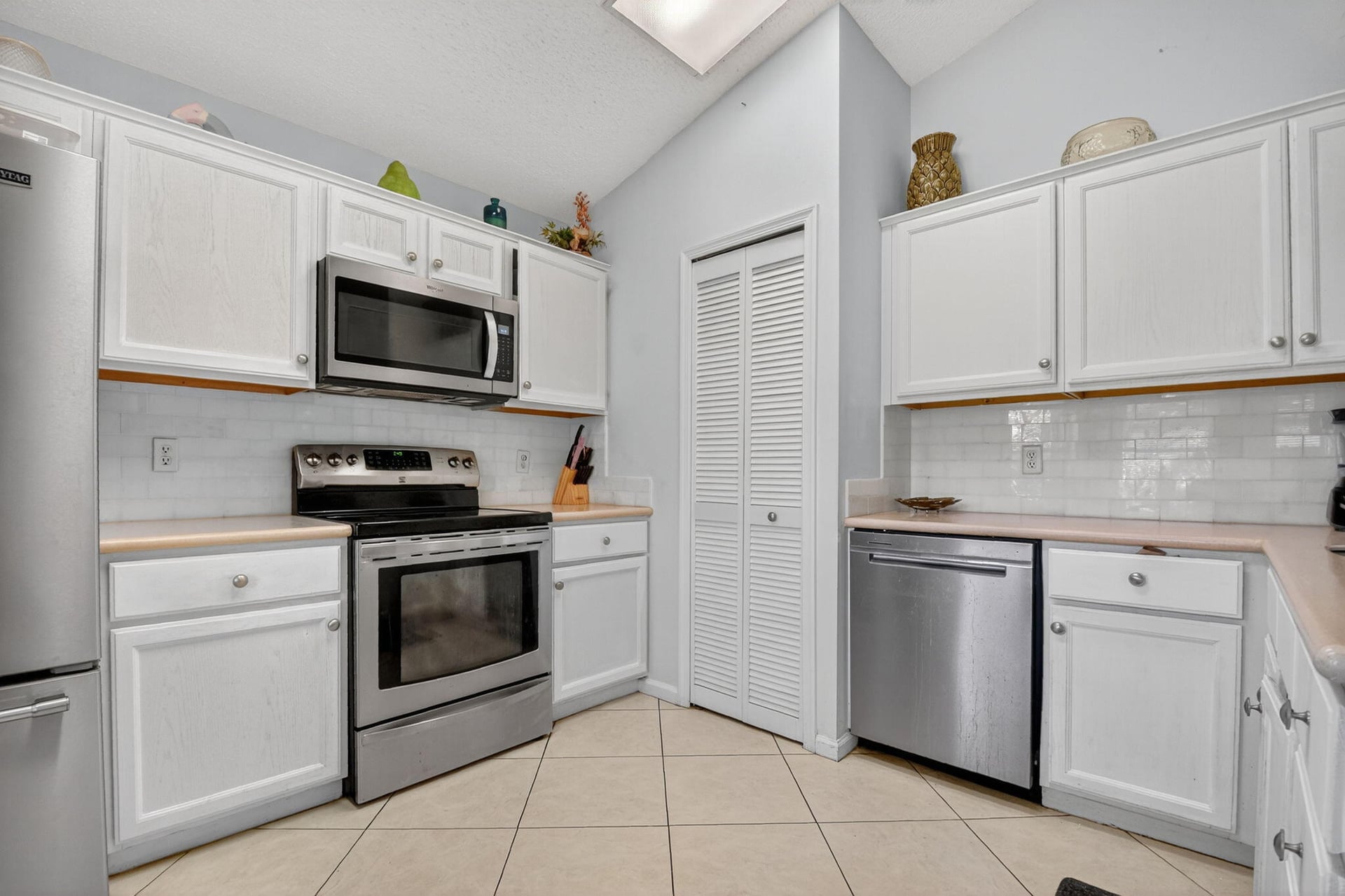 Residence photo 39