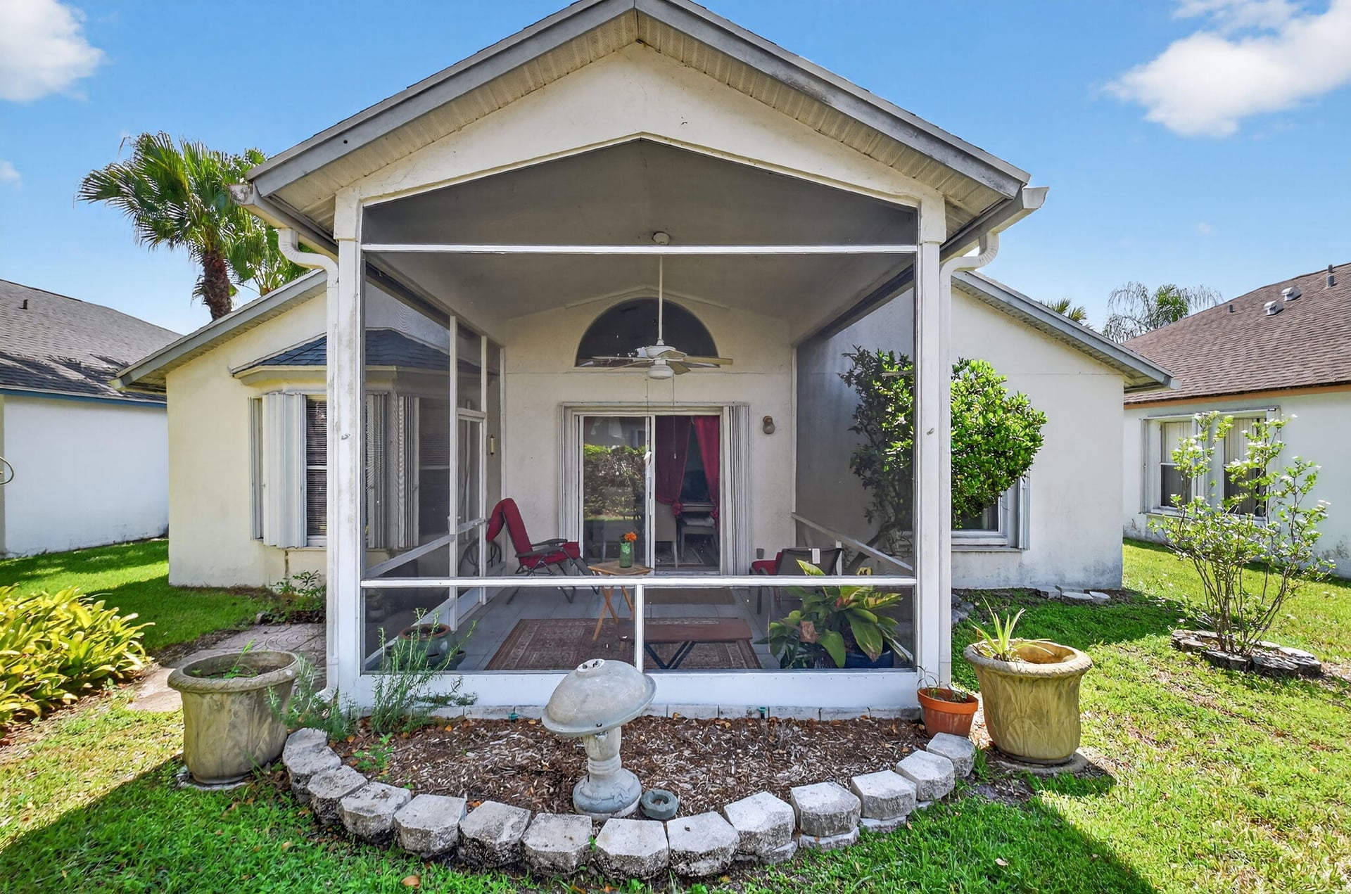 Residence photo 61