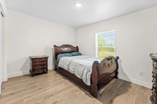Residence photo 11