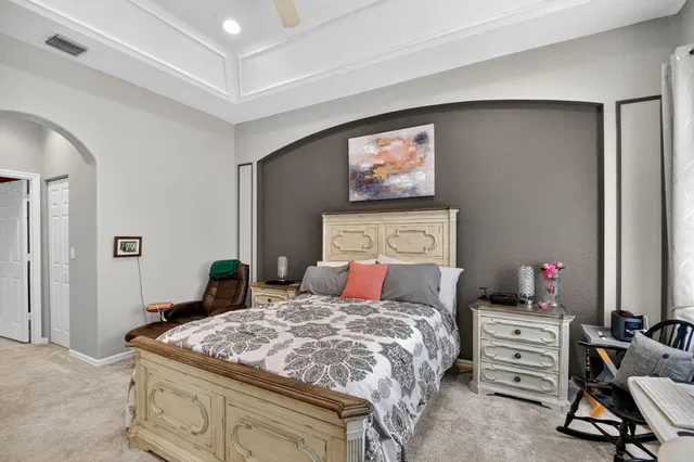 Residence photo 20