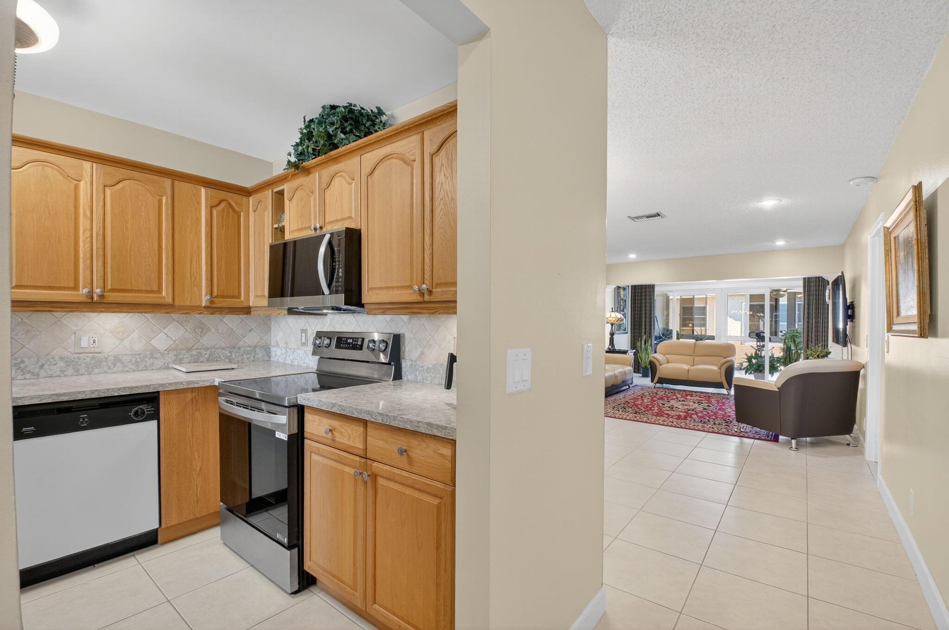 Unit 202 photo 13