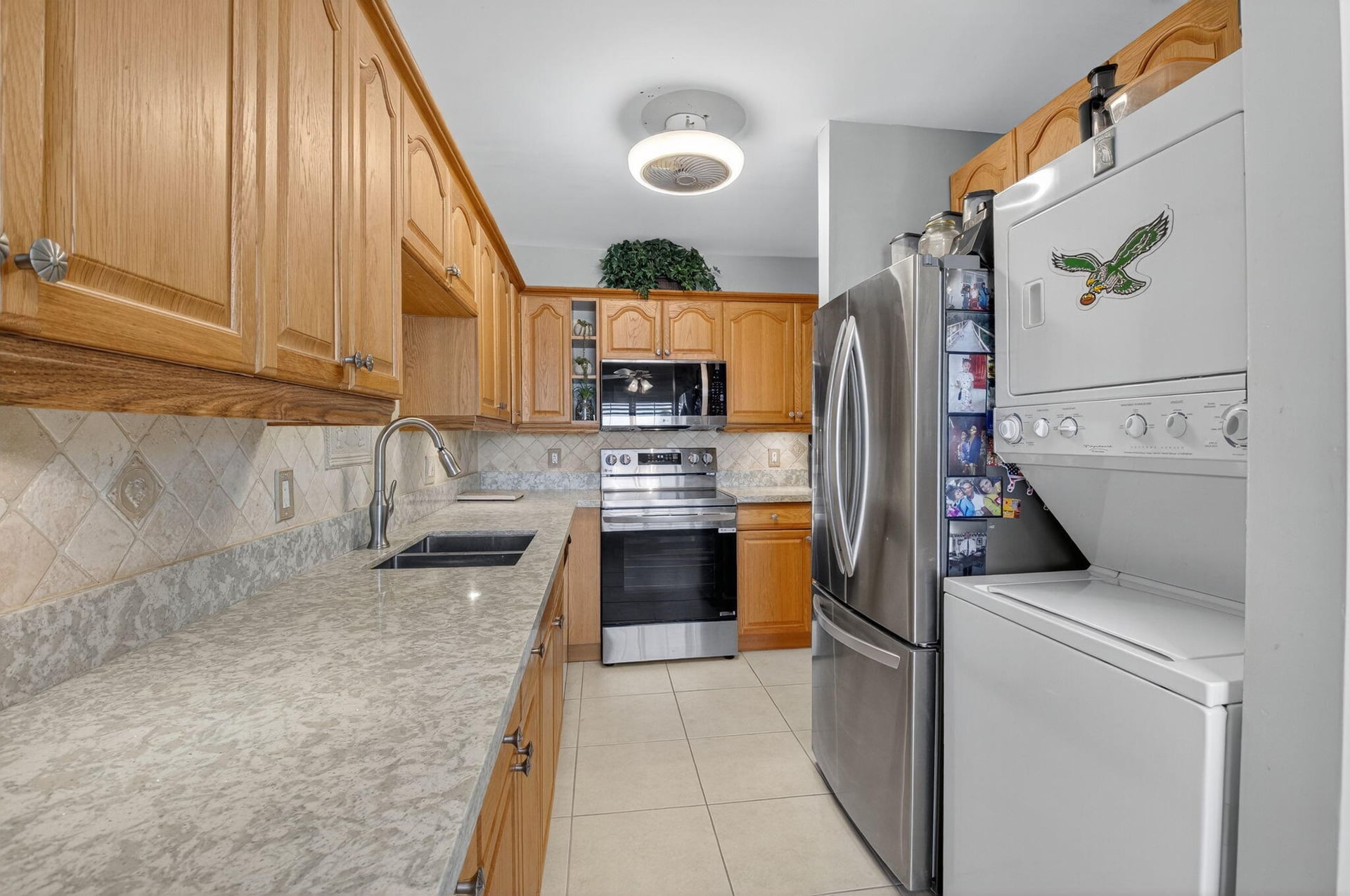Unit 202 photo 15