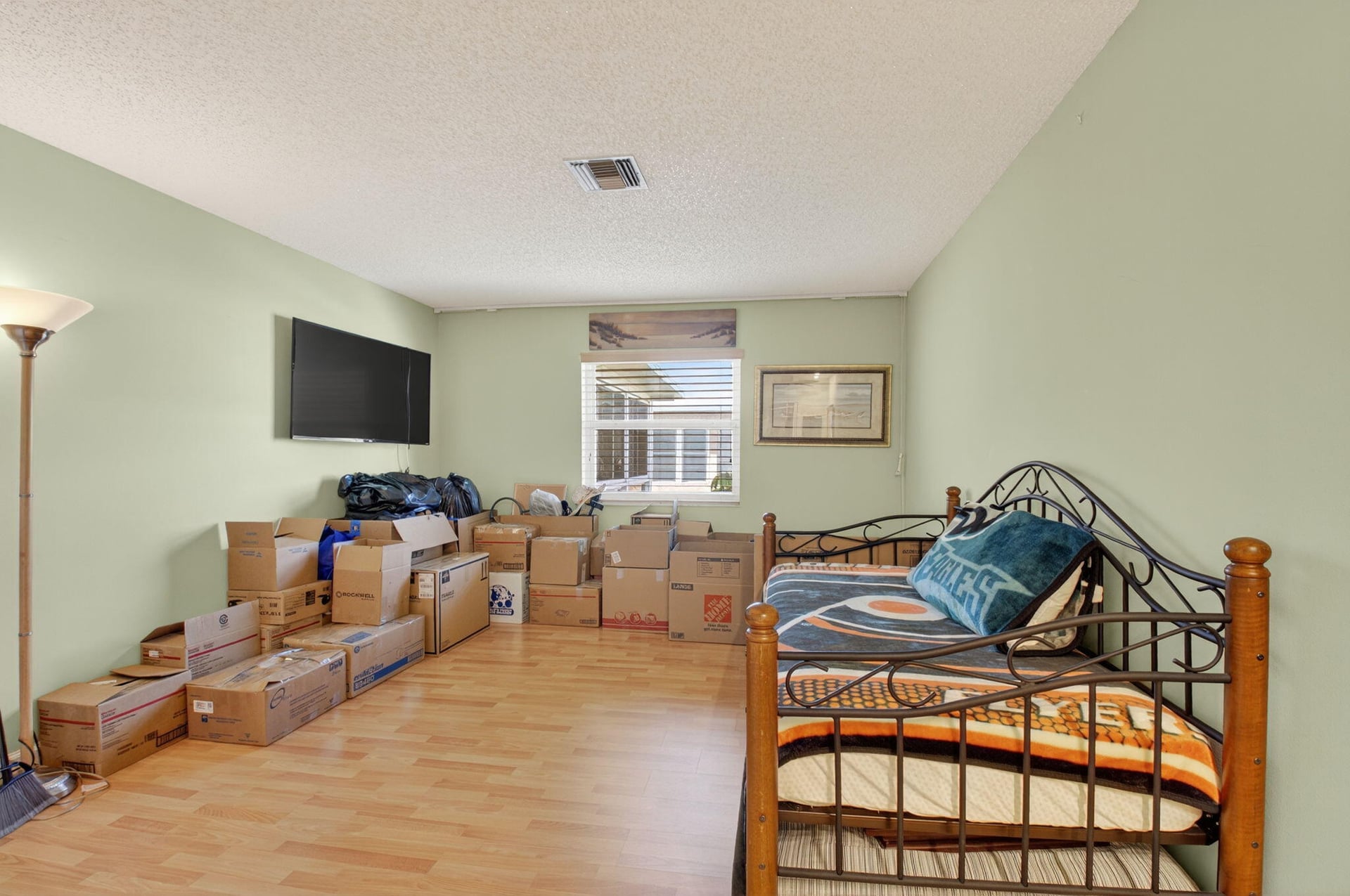Unit 202 photo 25