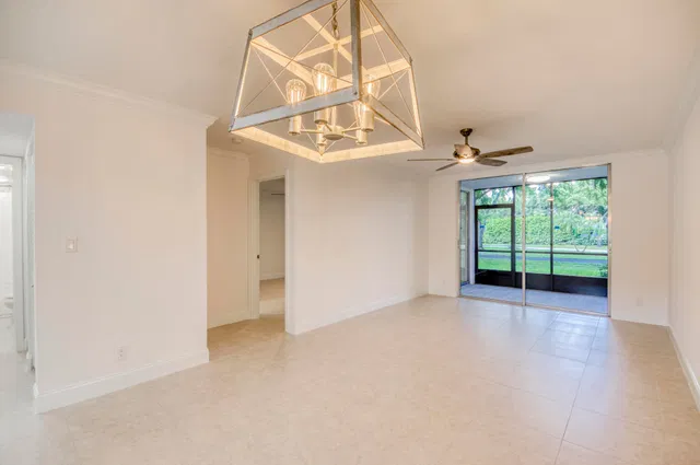  Unit 105 photo 7