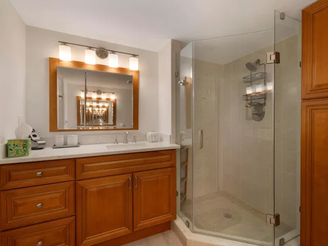 Singer Island Unit 2-301 photo 24