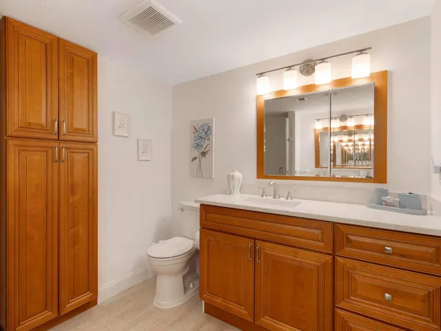 Singer Island Unit 2-301 photo 25