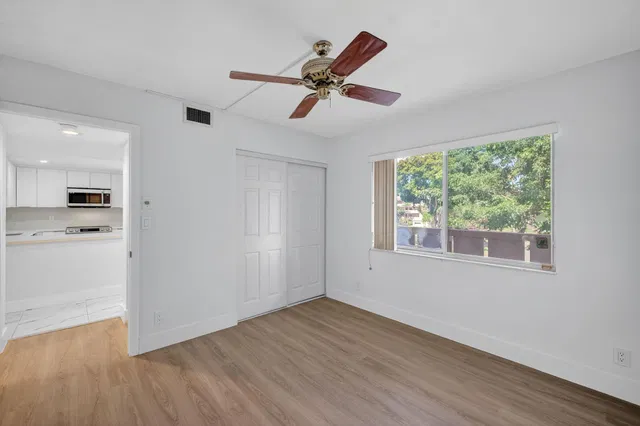  Unit 303 photo 15