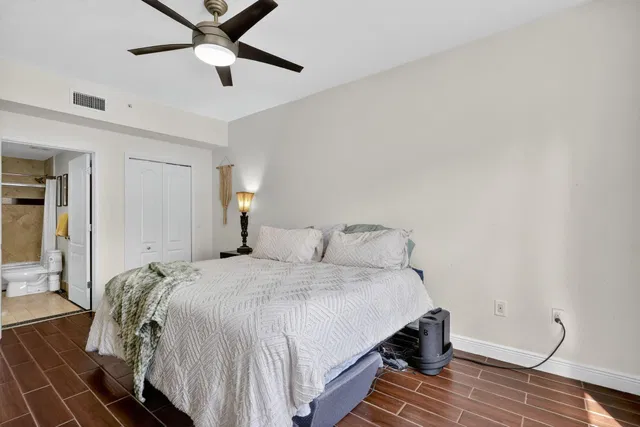 Unit 105 photo 25