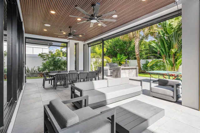 Boca Villas Residence photo 49