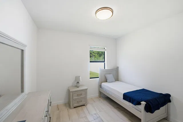 Residence photo 15