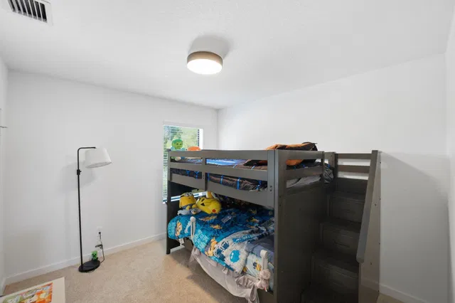Residence photo 19
