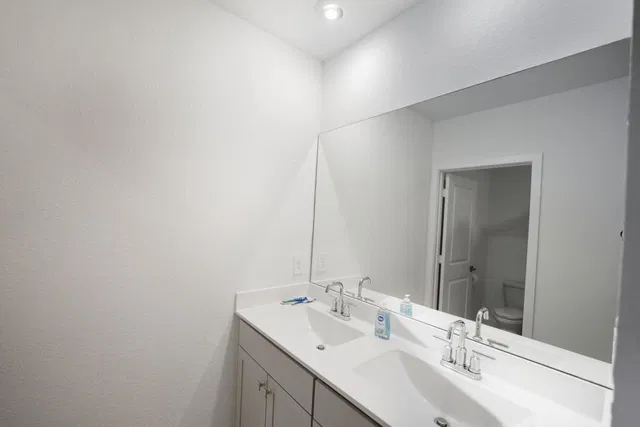 Residence photo 28