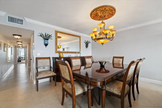 The Plaza of The Palm Beaches Unit 19b photo 8