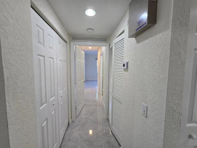 Unit 403 photo 42
