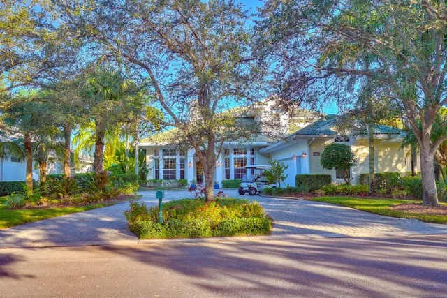 Willoughby Golf Club Residence photo 3