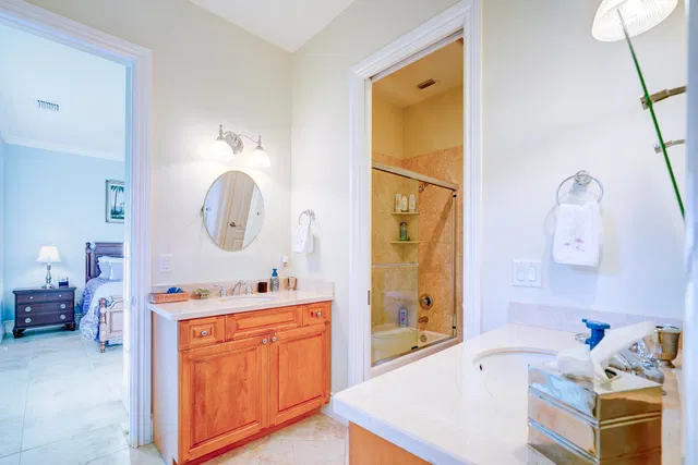 Willoughby Golf Club Residence photo 21