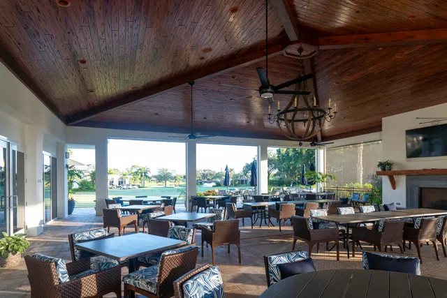 Willoughby Golf Club Residence photo 39