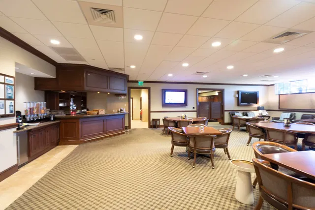 Willoughby Golf Club Residence photo 42