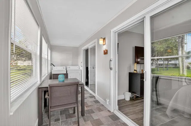 Residence photo 22