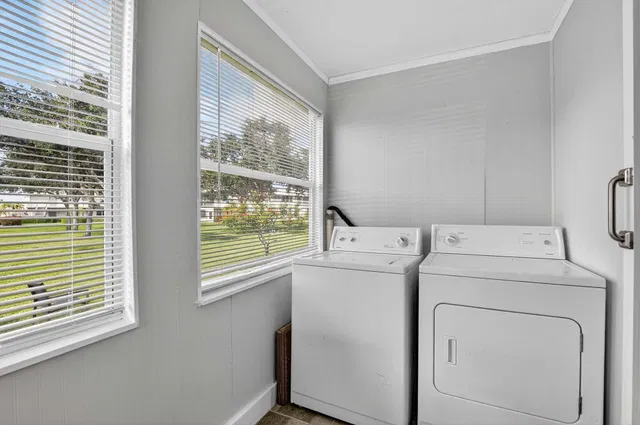 Residence photo 24