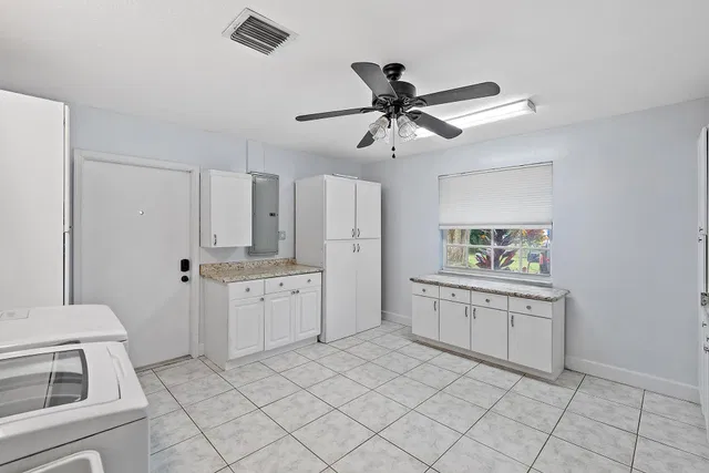  Residence photo 19