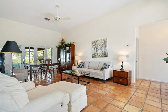 Mariner Sands Residence photo 9