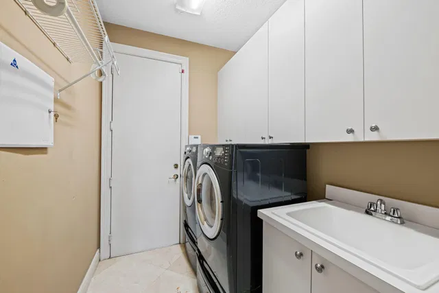 Saturnia Boca Raton Residence photo 36